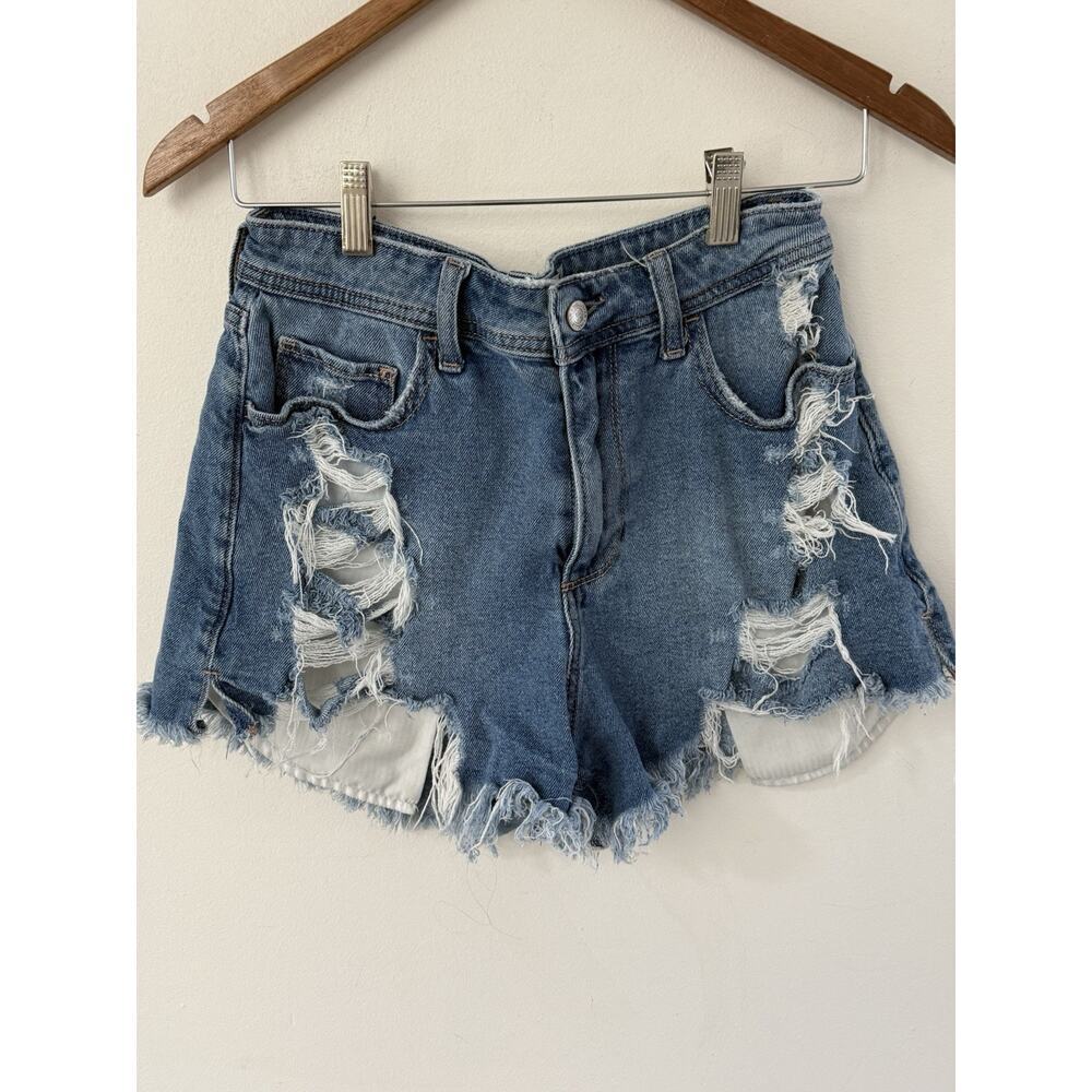 Hollister Shorts Women 7/28 Blue Curvy High Rise Indie Y2K Raw Hem Ripped Denim
